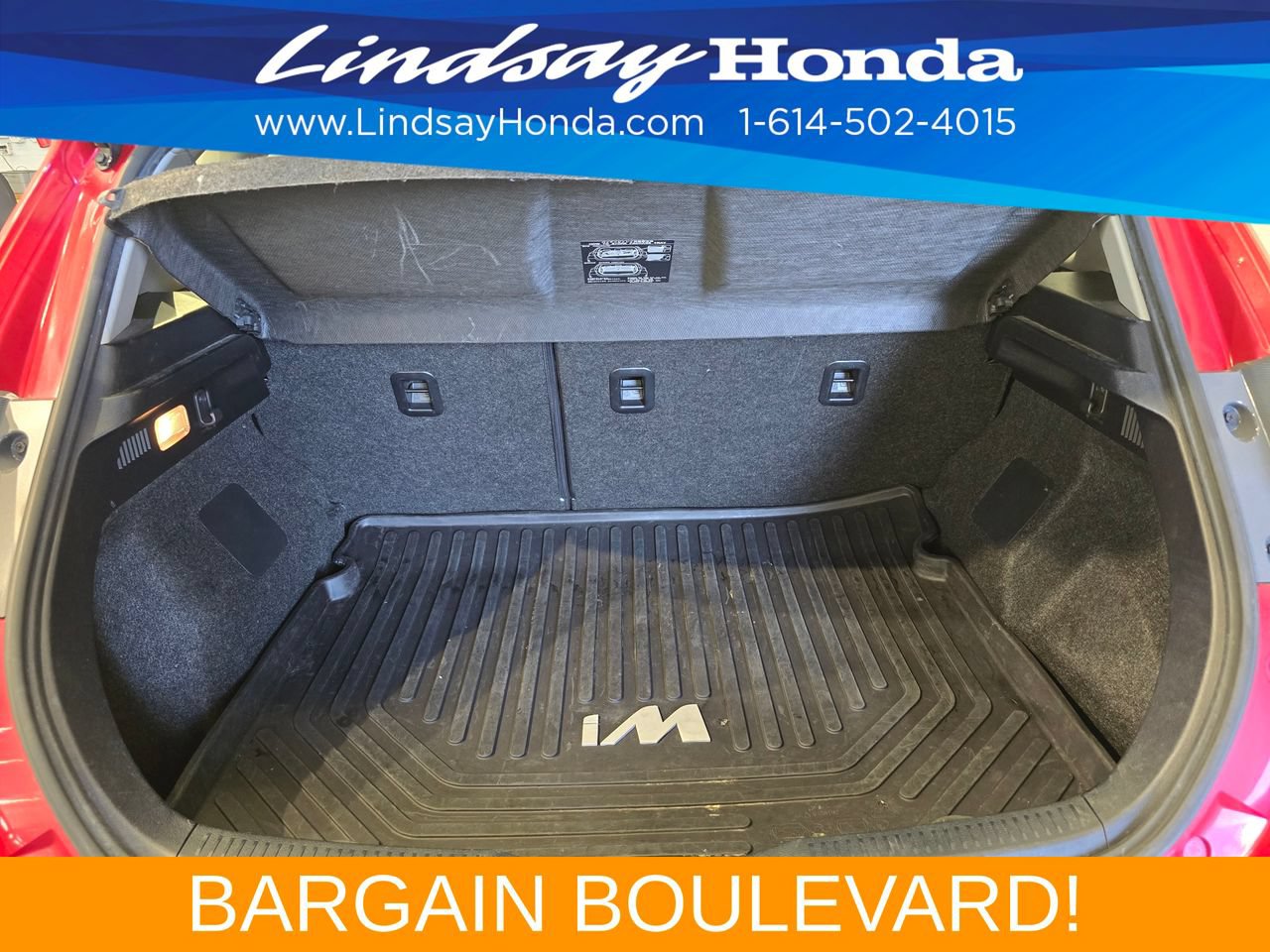Used 2018 Toyota Corolla iM w/ All-Weather Mat Package FWD image 7