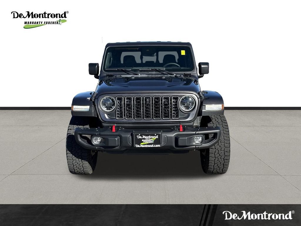 Used 2024 Jeep Gladiator Rubicon image 2