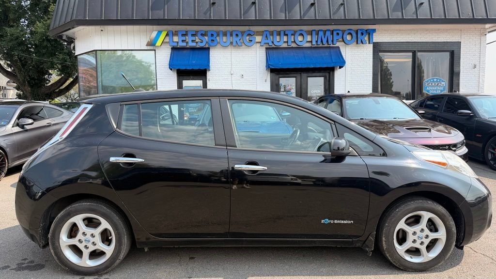 Used 2013 Nissan Leaf FWD image 3