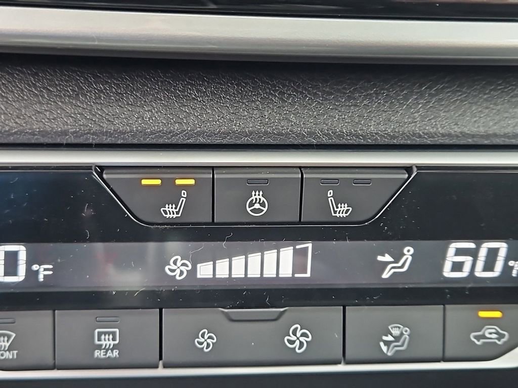 Certified 2024 Nissan Altima 2.0 SR FWD image 9