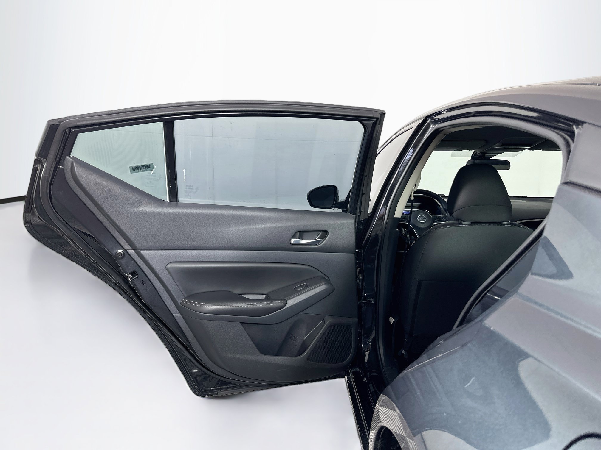 Used 2022 Nissan Altima 2.5 SV FWD image 25