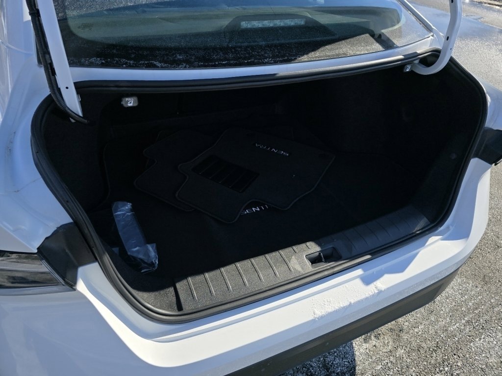 New 2026 Nissan Sentra SV w/ SV Convenience Package image 10