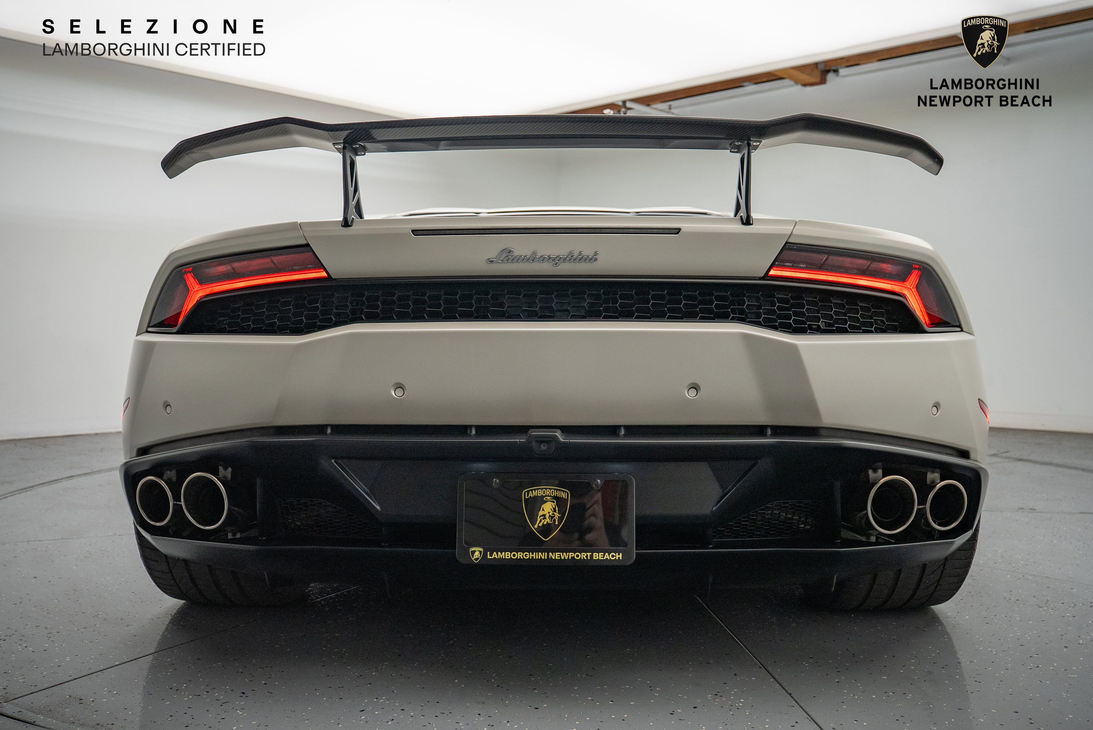 Used 2016 Lamborghini Huracan LP 610-4 image 17