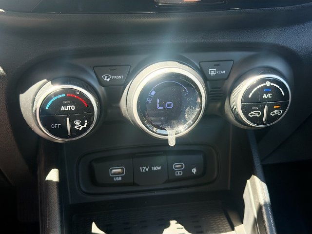 New 2026 Hyundai Venue SEL FWD image 15