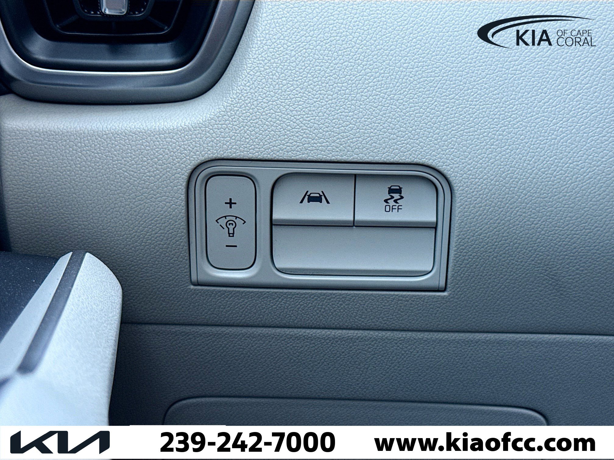 Used 2023 Kia Sorento S w/ Panoramic Sunroof Package image 34