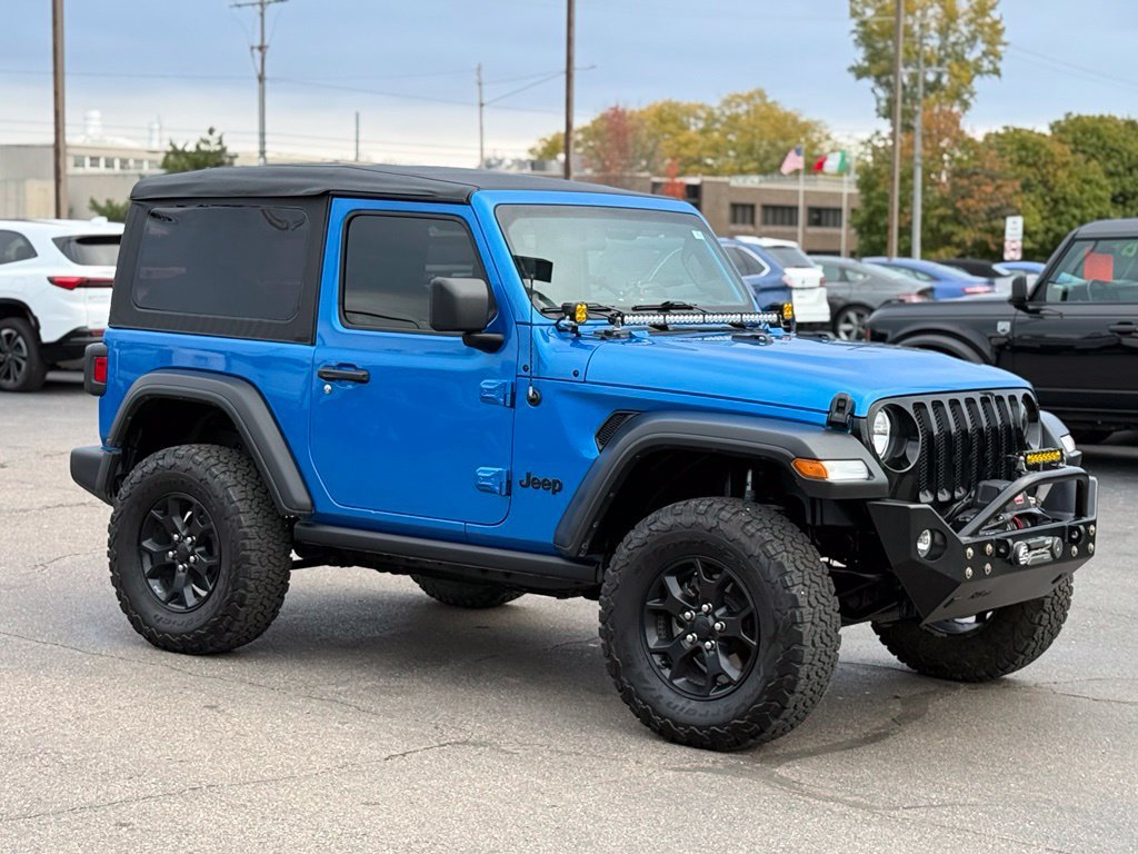 Used 2022 Jeep Wrangler Sport AWD/4WD image 23