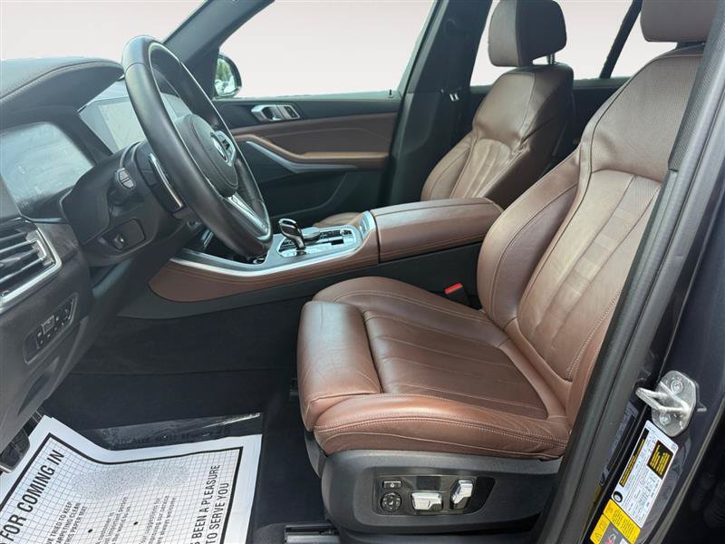 Used 2022 BMW X5 xDrive45e w/ M Sport Package AWD/4WD image 10