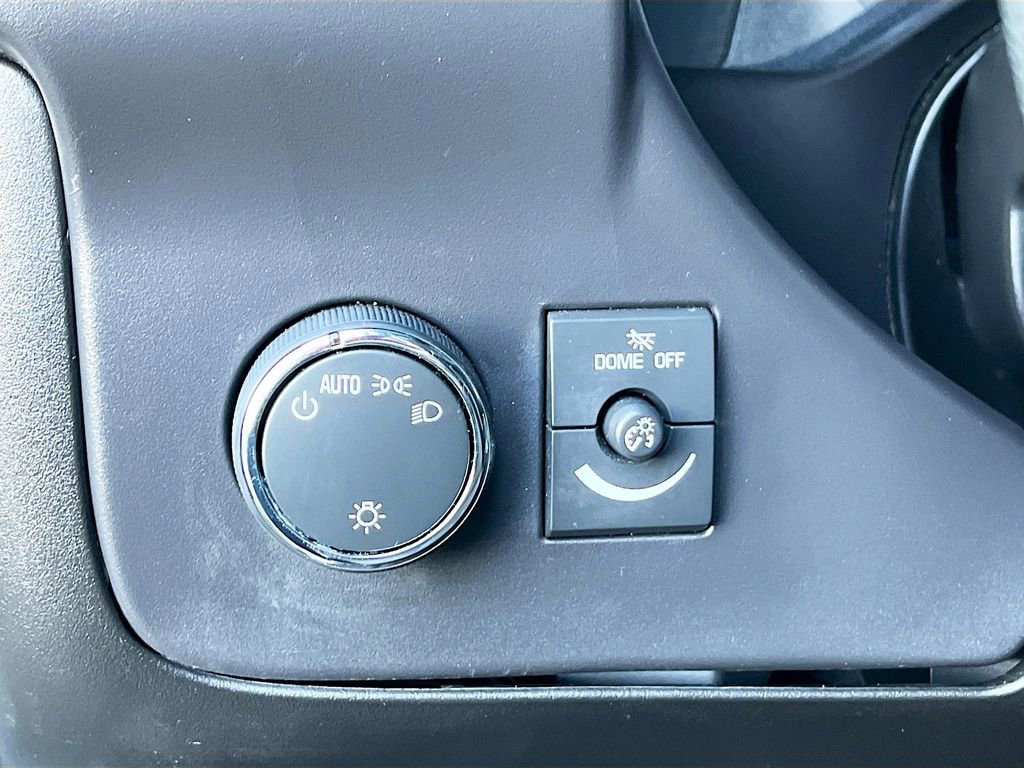 Used 2024 GMC Savana 2500 w/ Driver Convenience Package image 10