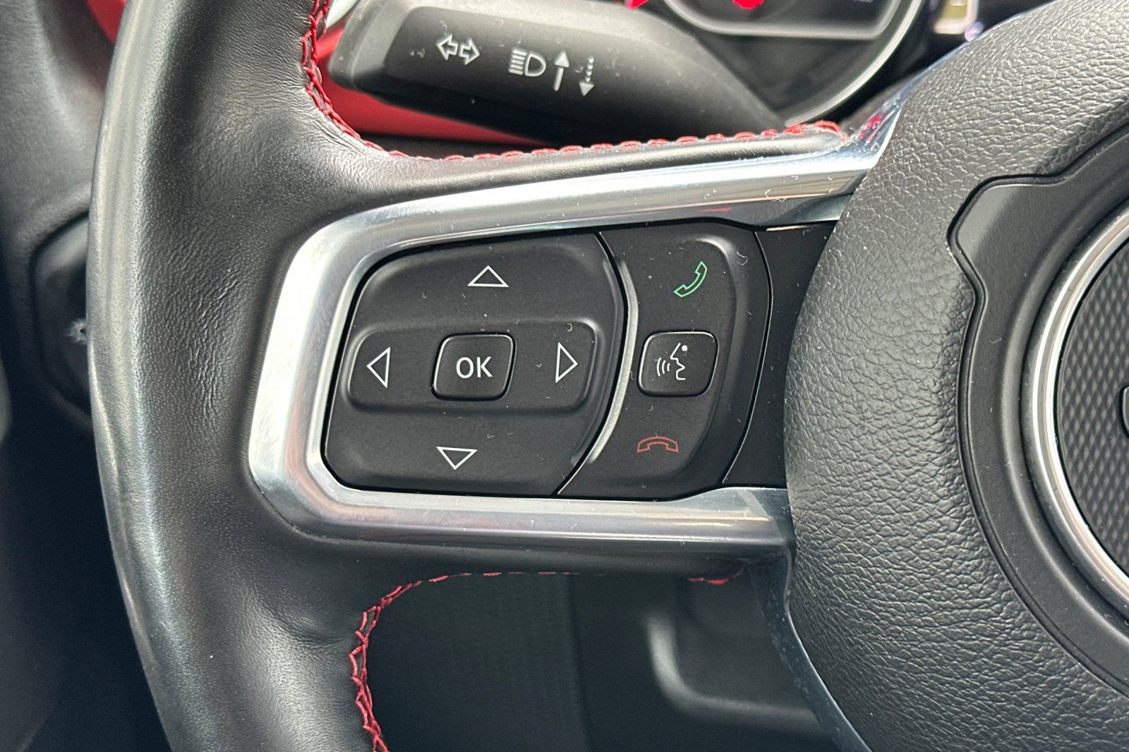 Used 2021 Jeep Wrangler Unlimited Rubicon AWD/4WD image 27