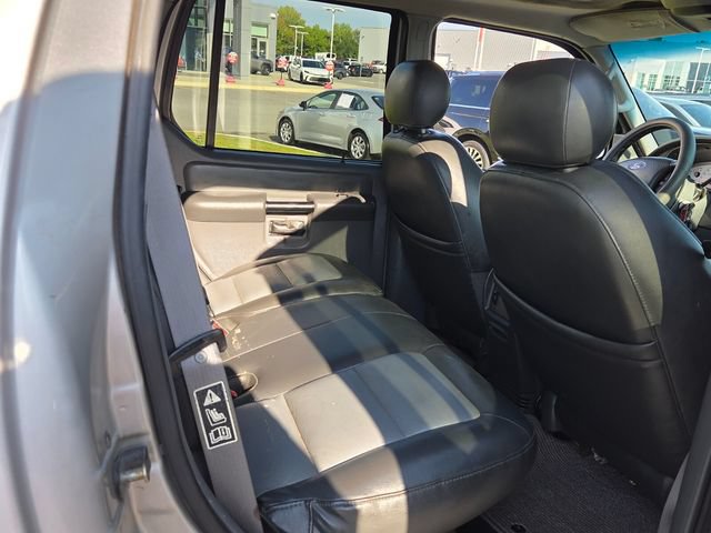 Used 2004 Ford Explorer Sport Trac XLS RWD image 14