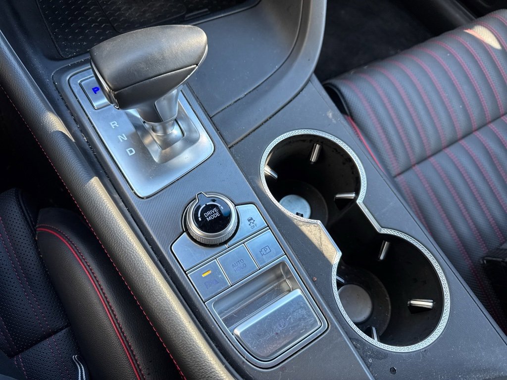 Used 2025 Genesis G70 2.5T w/ Sport Prestige Package image 5