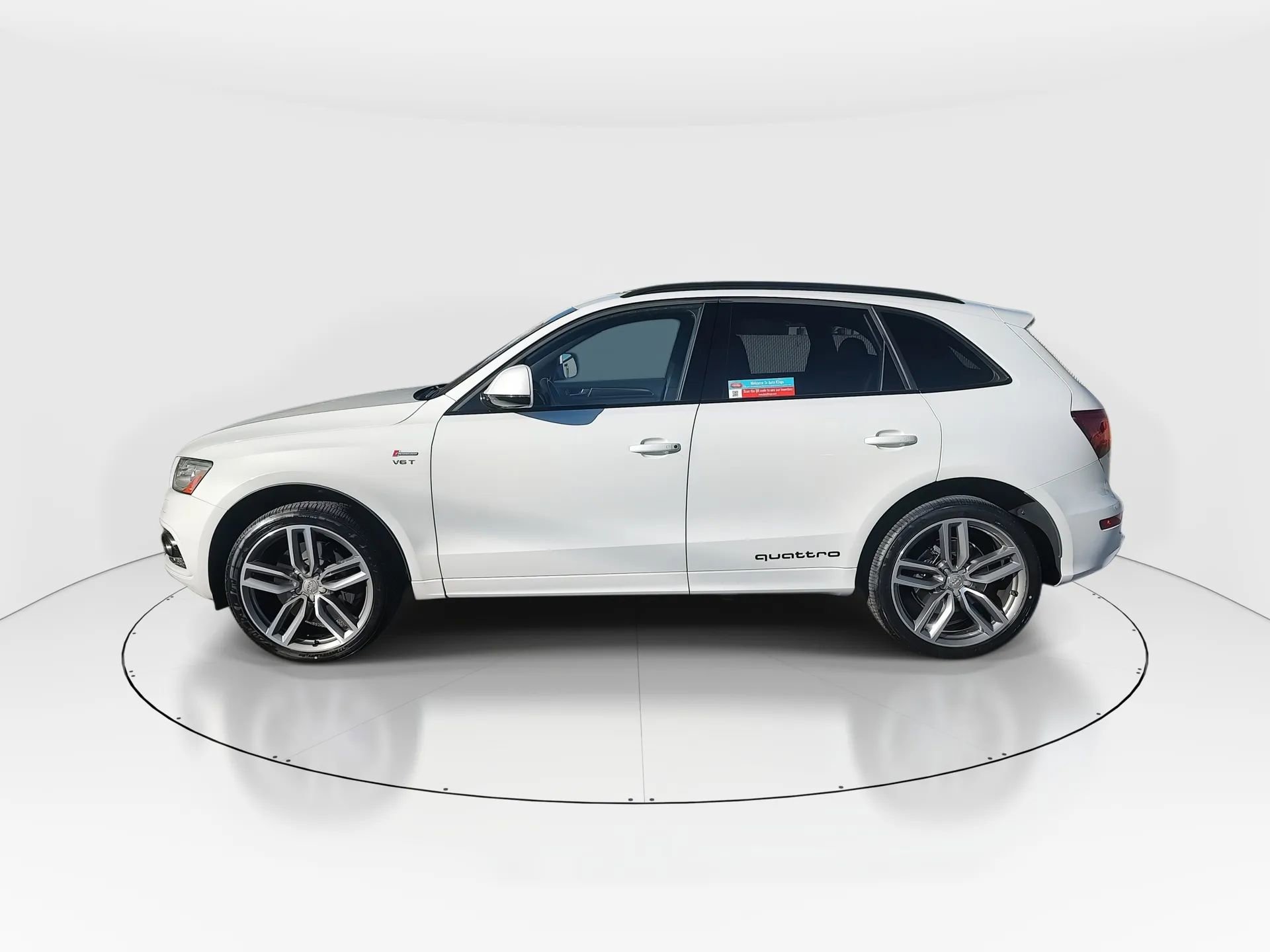 Used 2016 Audi SQ5 Premium Plus w/ Technology Package image 5