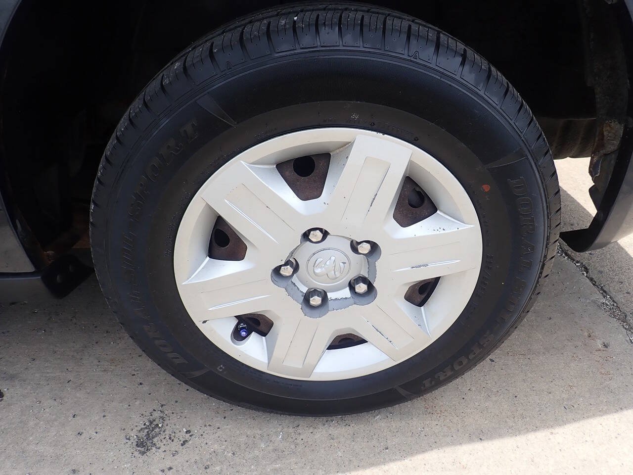 Used 2008 Dodge Grand Caravan SE FWD image 17