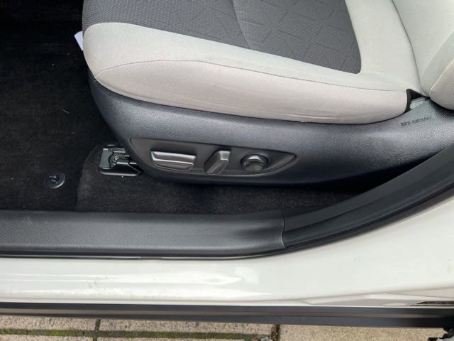 Used 2024 Toyota RAV4 XLE image 44