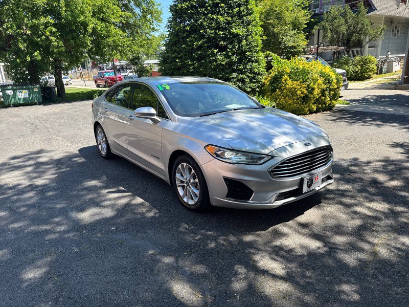 Used 2019 Ford Fusion SEL FWD image 39