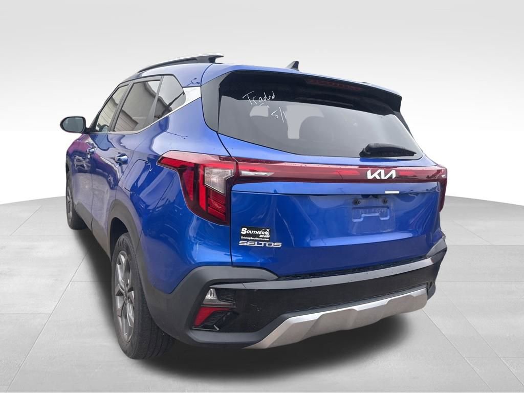 Certified 2024 Kia Seltos S FWD image 11