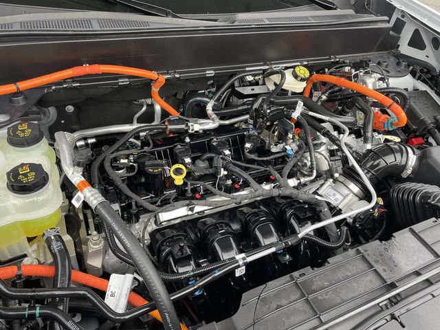 Certified 2025 Ford Maverick XL FWD image 38