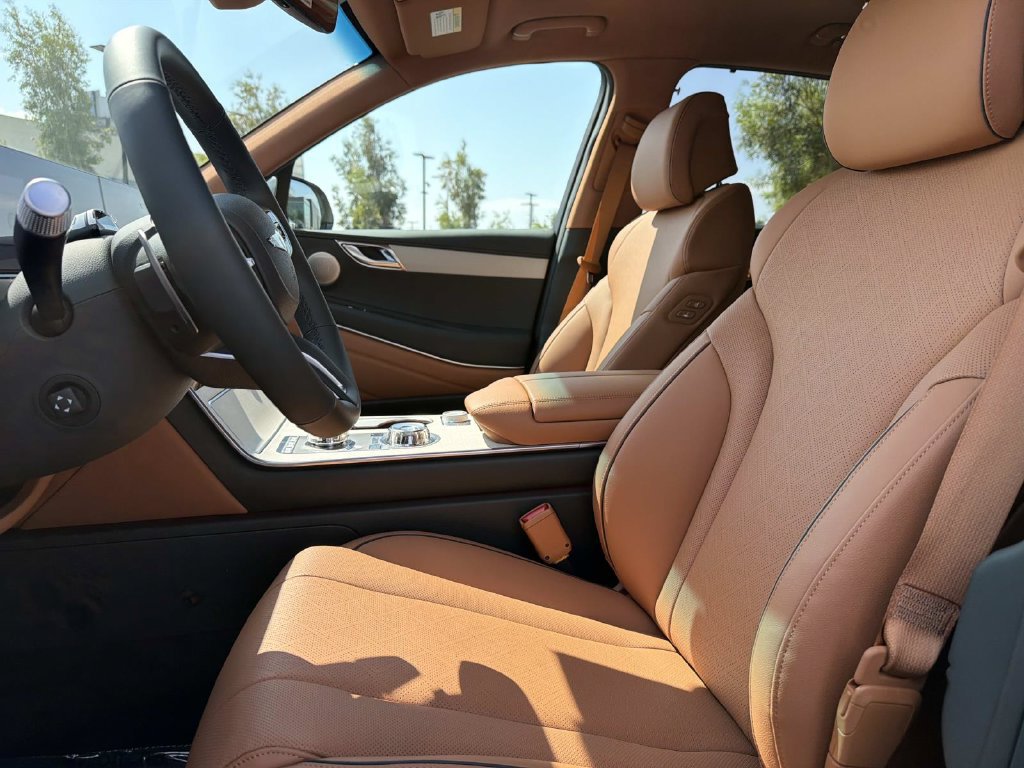 New 2027 Genesis GV80 2.5T Advanced AWD/4WD image 11