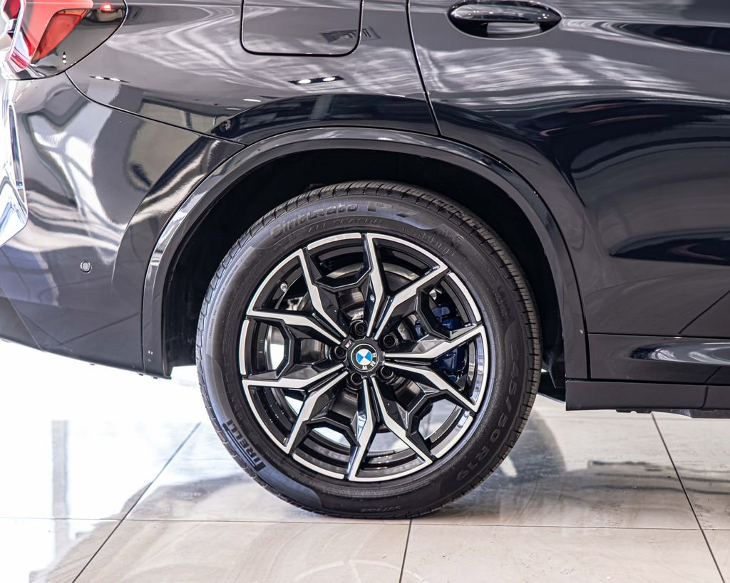Used 2024 BMW X3 xDrive30i image 12