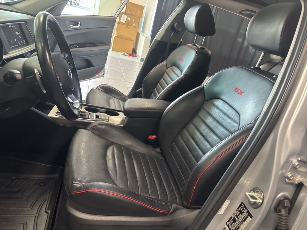 Used 2020 Kia Optima SX image 24