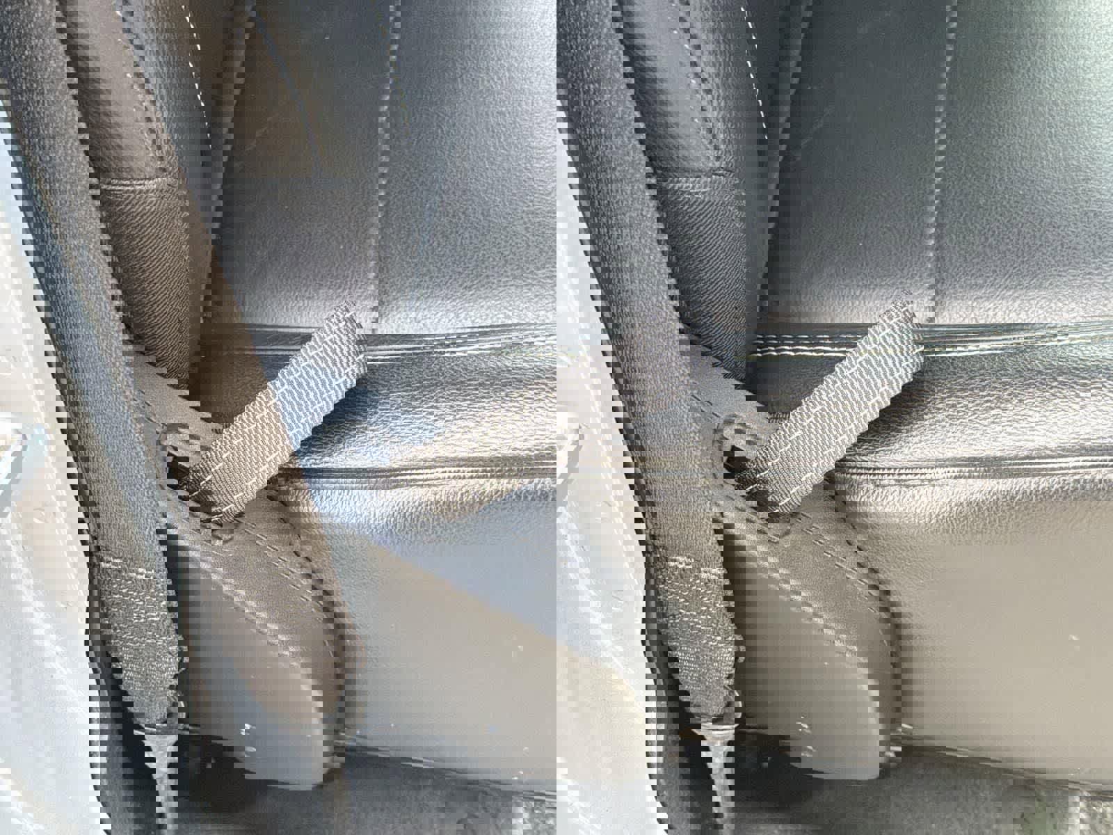 Used 2023 Jeep Wrangler Sahara w/ Cold Weather Group image 33