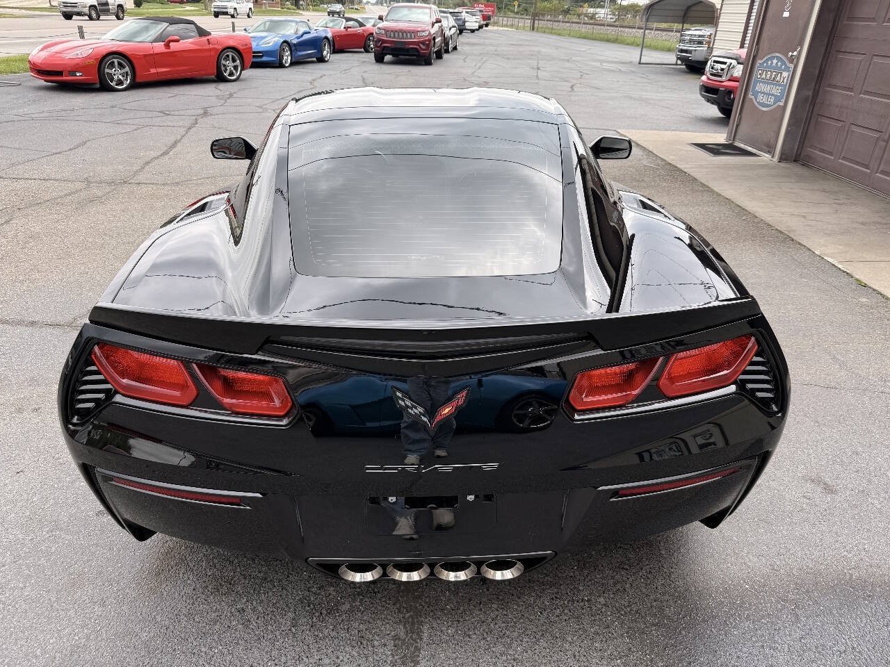 Used 2017 Chevrolet Corvette Stingray Coupe RWD image 6