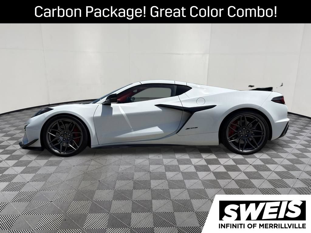 Used 2023 Chevrolet Corvette Z06 RWD image 14