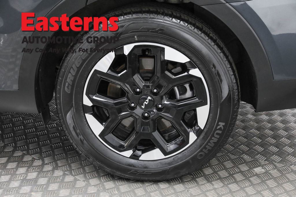 Used 2024 Kia Sorento S image 35