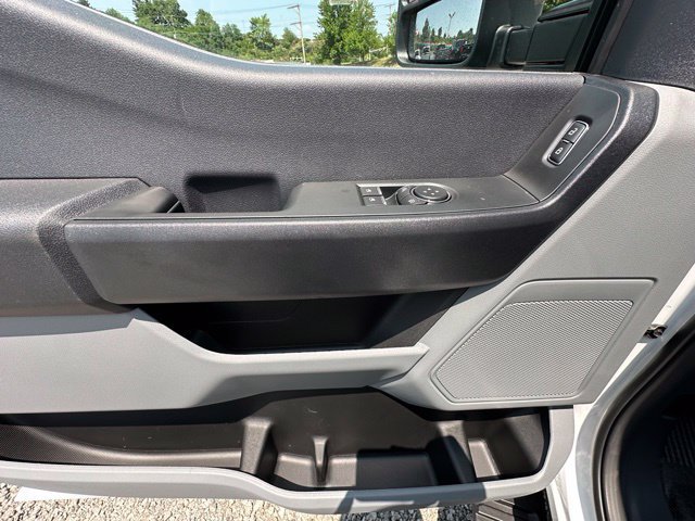 New 2026 Ford F550 4x4 Regular Cab Super Duty image 18