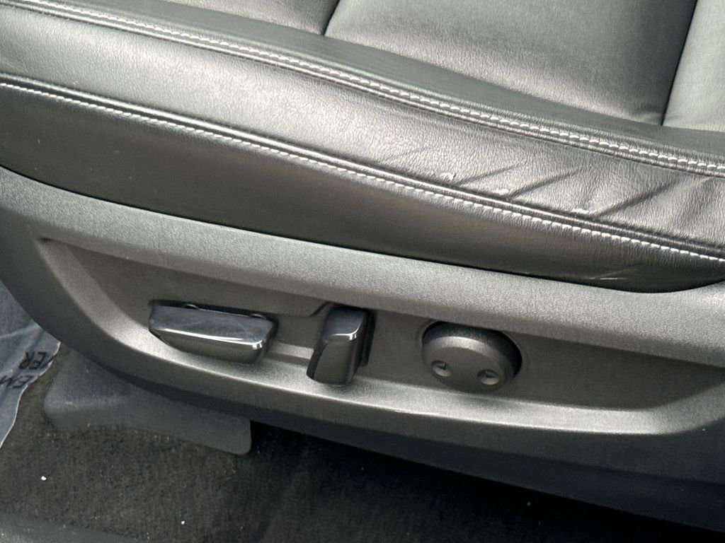 Used 2020 INFINITI QX50 Luxe image 24