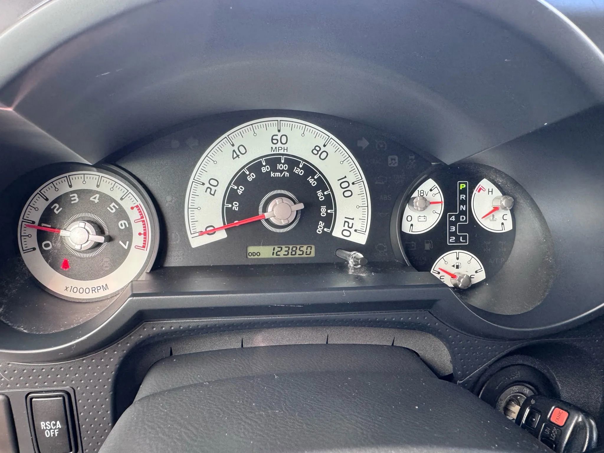 Used 2013 Toyota FJ Cruiser 4WD image 21