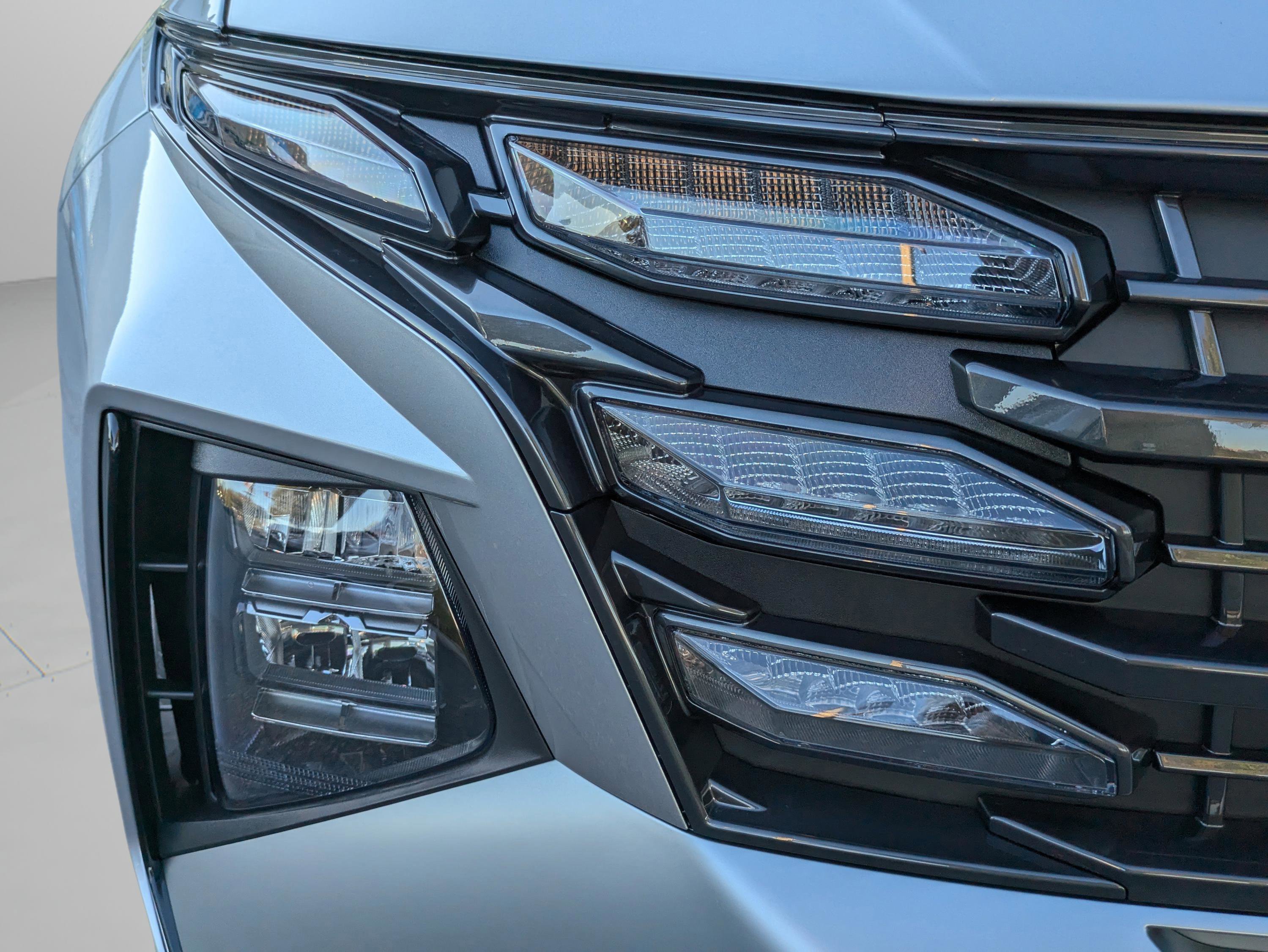 New 2026 Hyundai Tucson SE image 13