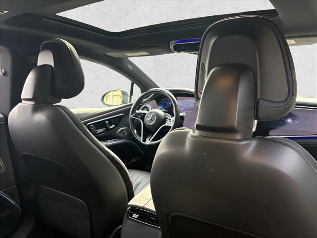 Certified 2022 Mercedes-Benz EQS 580 4MATIC Sedan image 17