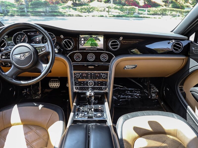 Used 2016 Bentley Mulsanne Speed RWD image 30