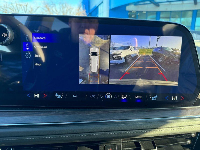 New 2026 Chevrolet Suburban Z71 w/ Z71 Off-Road Package image 43