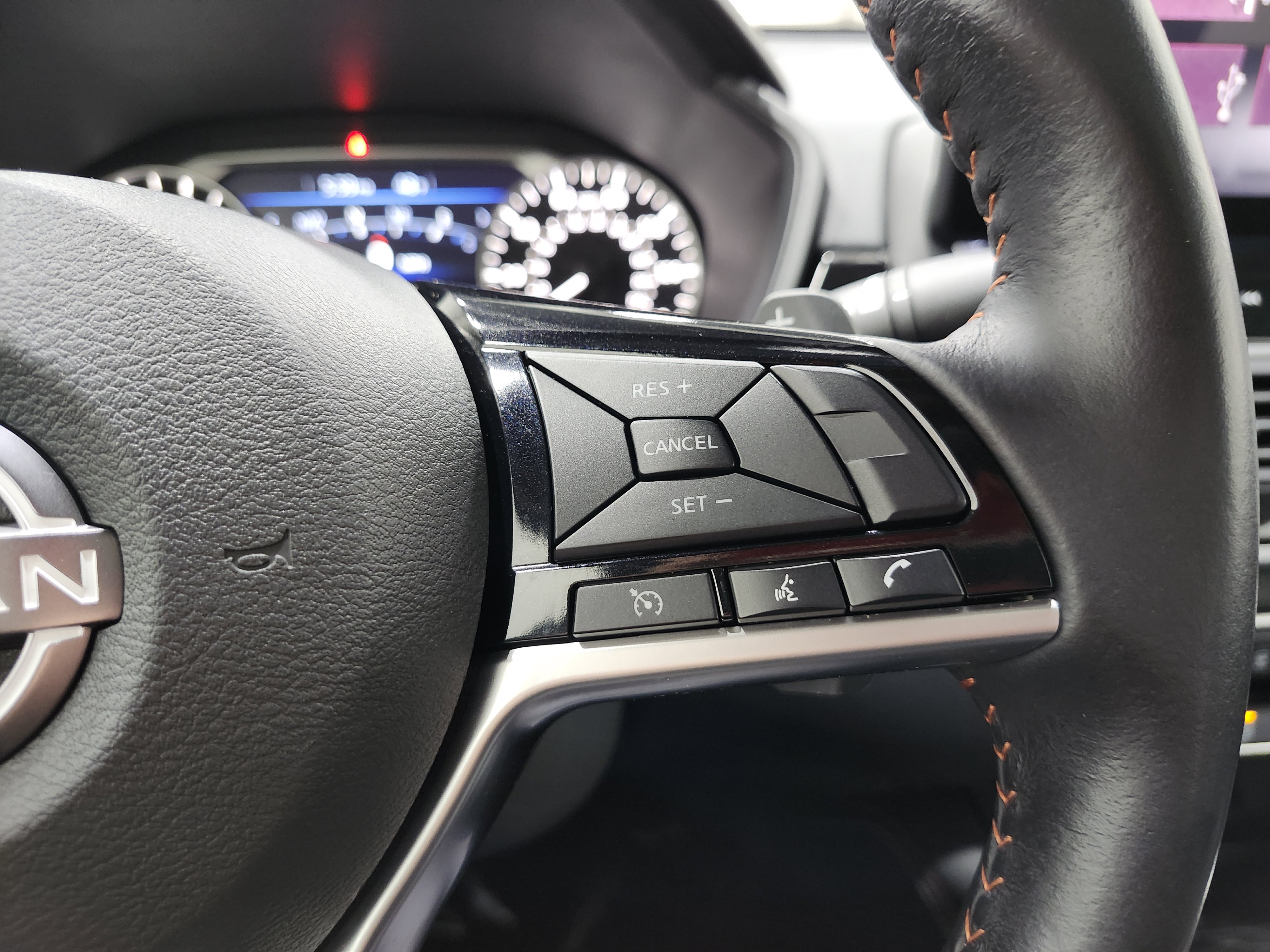 Used 2023 Nissan Altima 2.5 SR w/ SR Premium Package image 37