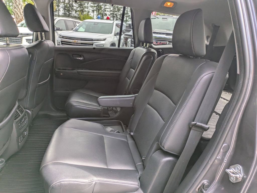 Used 2017 Honda Pilot Elite image 15