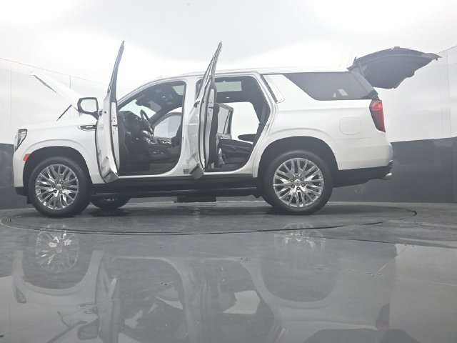 Used 2024 GMC Yukon Denali RWD image 54