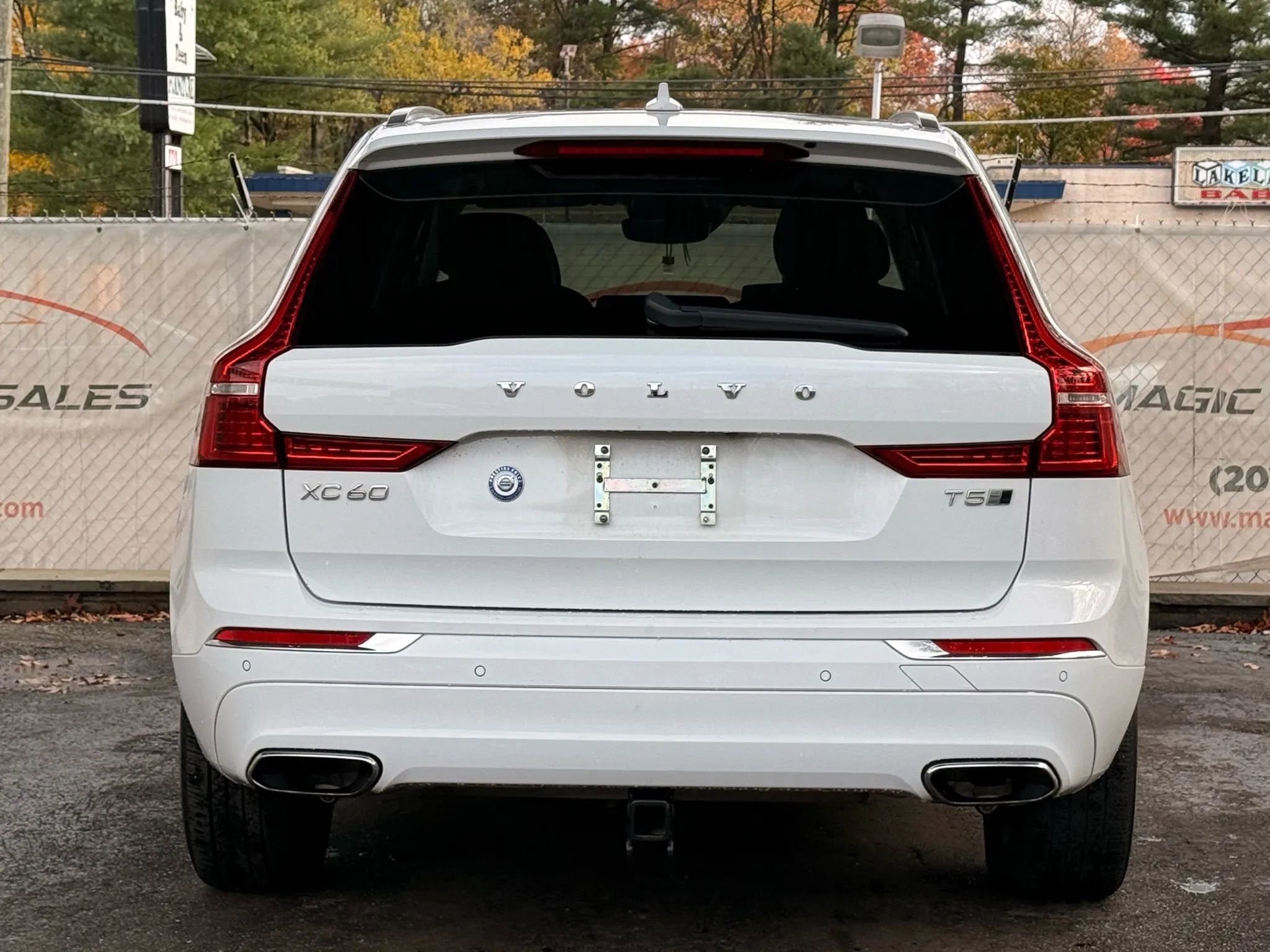 Used 2020 Volvo XC60 T5 Inscription image 10