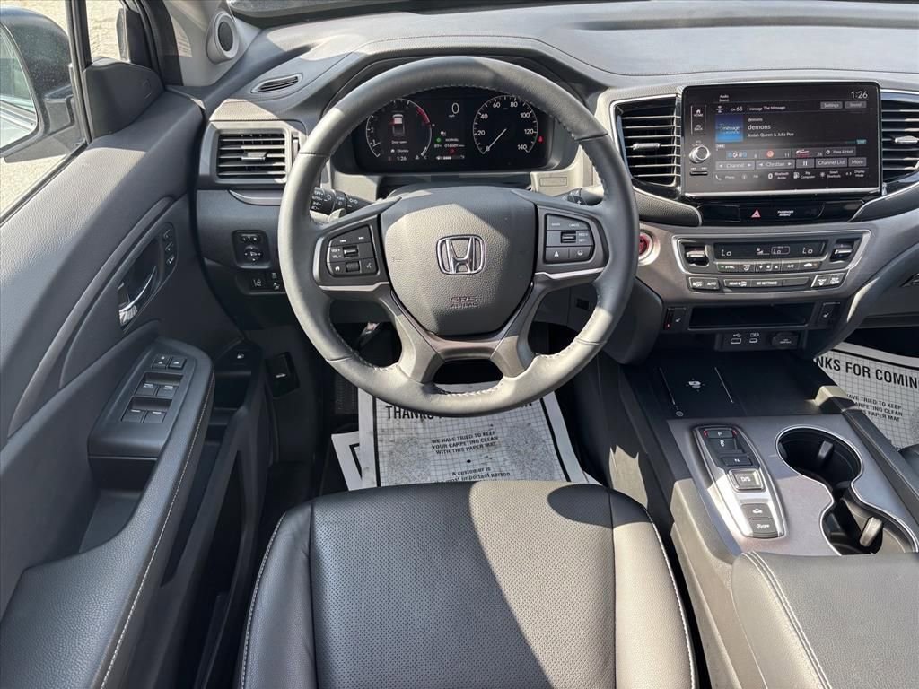 Used 2025 Honda Ridgeline RTL image 3