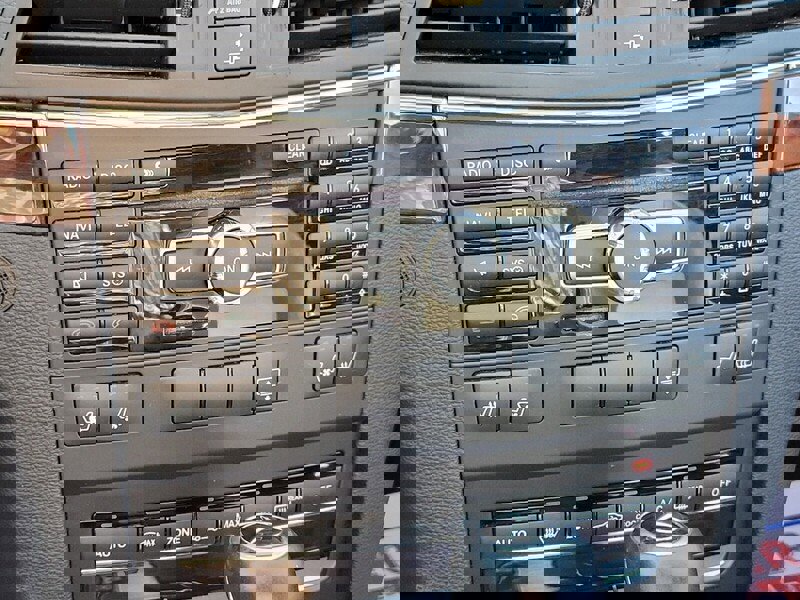 Used 2013 Mercedes-Benz E 350 Coupe image 18