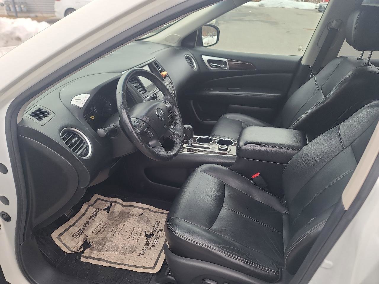 Used 2013 Nissan Pathfinder SL w/ SL Premium Pkg image 10