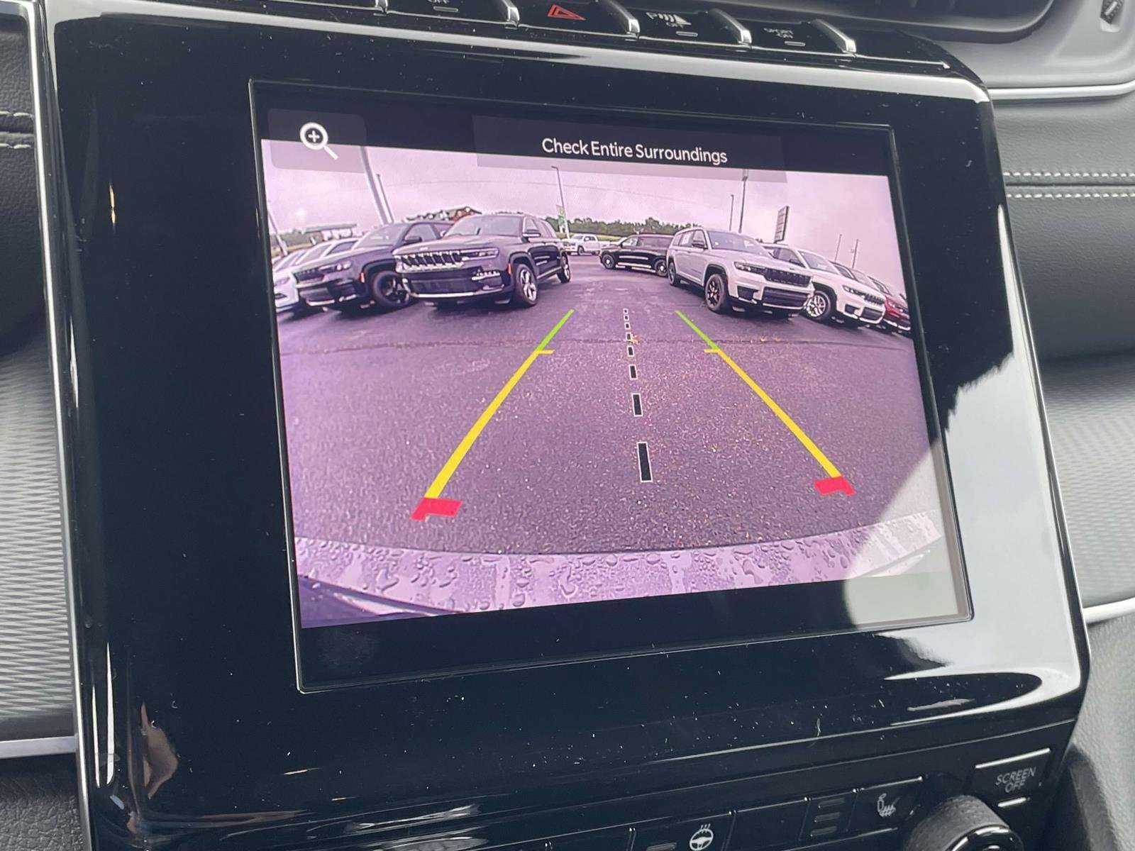 New 2025 Jeep Grand Cherokee L Altitude image 4