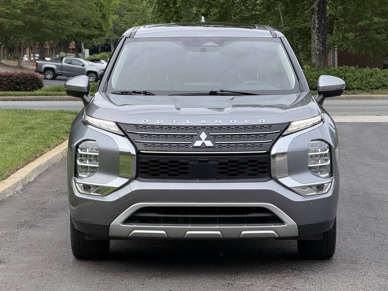 Used 2022 Mitsubishi Outlander SE FWD image 4