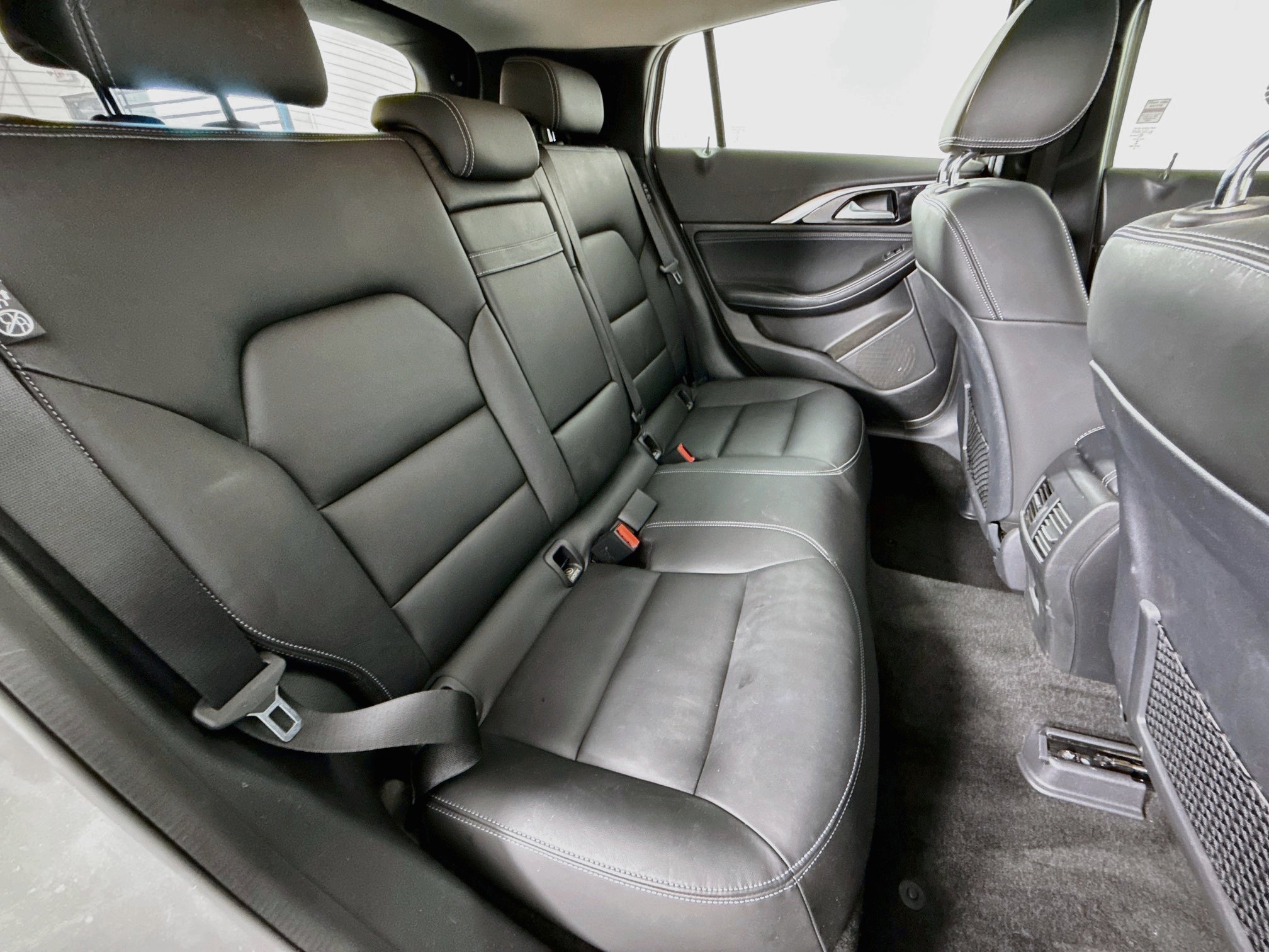 Used 2018 INFINITI QX30 AWD image 26