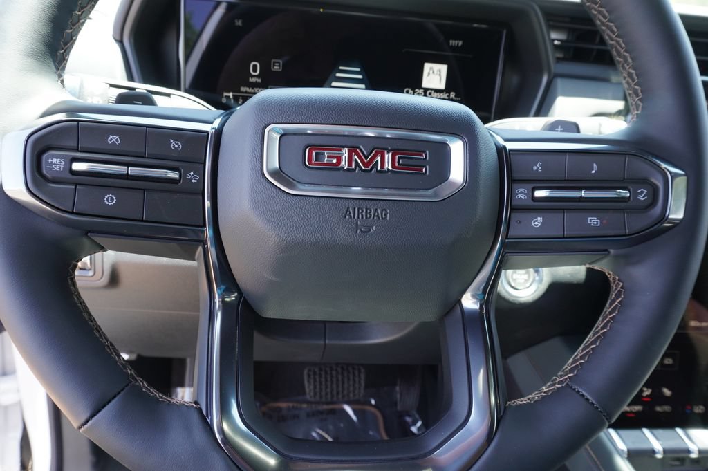 New 2026 GMC Terrain AT4 w/ Technology Package II AWD/4WD image 18