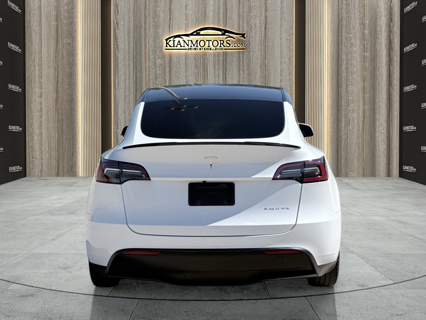 Used 2023 Tesla Model Y Long Range AWD/4WD image 10