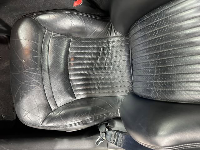 Used 2000 Chevrolet Corvette Coupe w/ Memory Pkg image 19