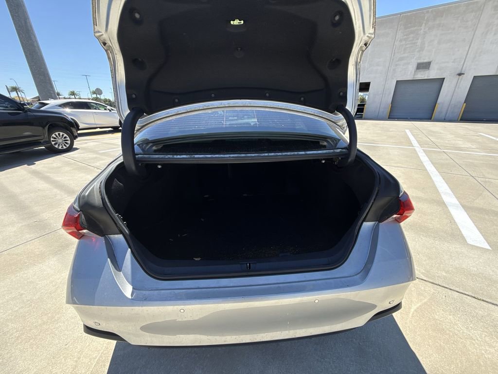 Used 2019 Toyota Avalon Limited w/ Advanced Safety Package FWD image 13