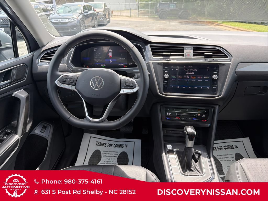 Used 2023 Volkswagen Tiguan SE FWD image 34